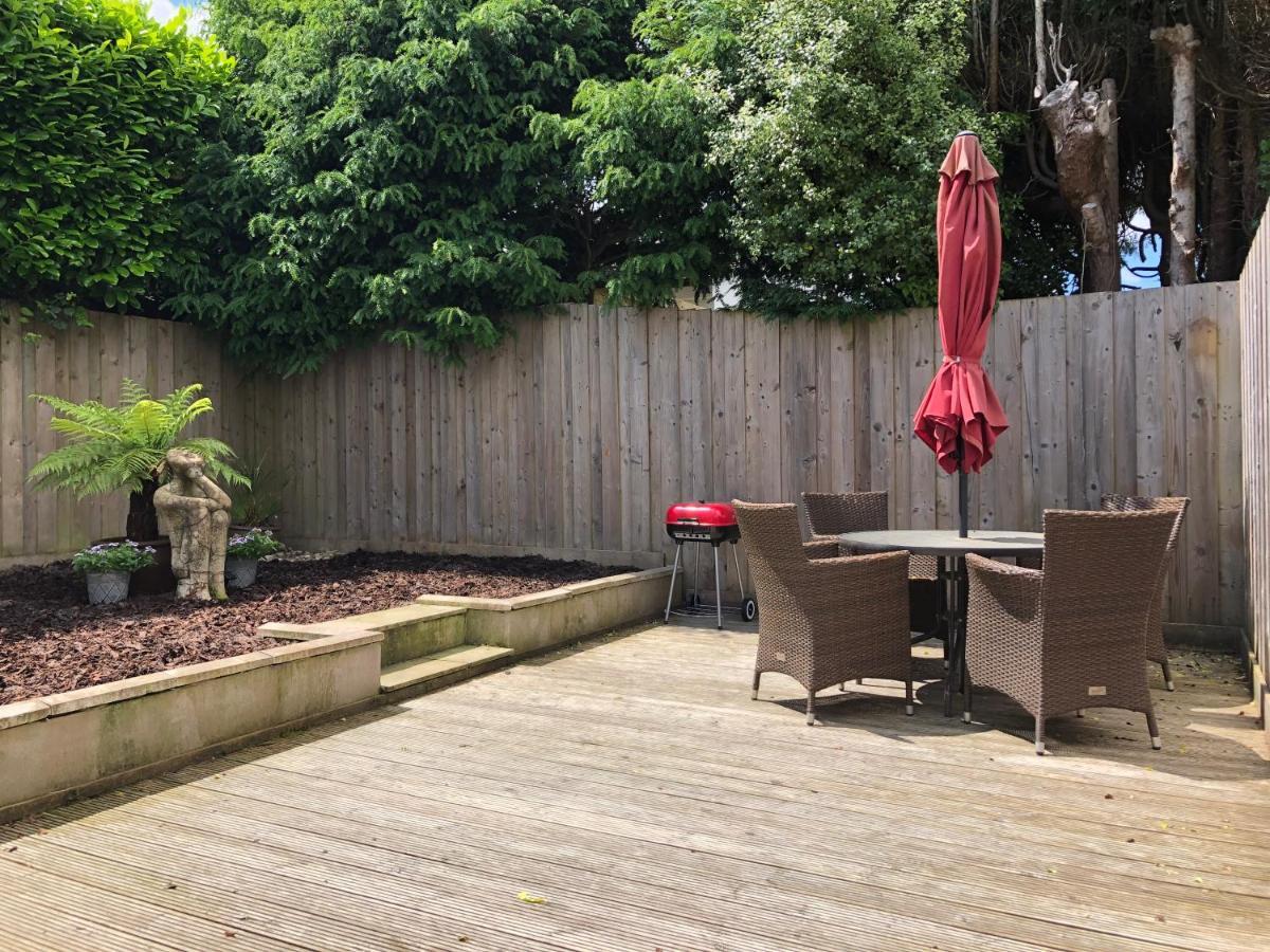 Road- Short Walk To Charlestown, & Coastal Paths- Dog Friendly *